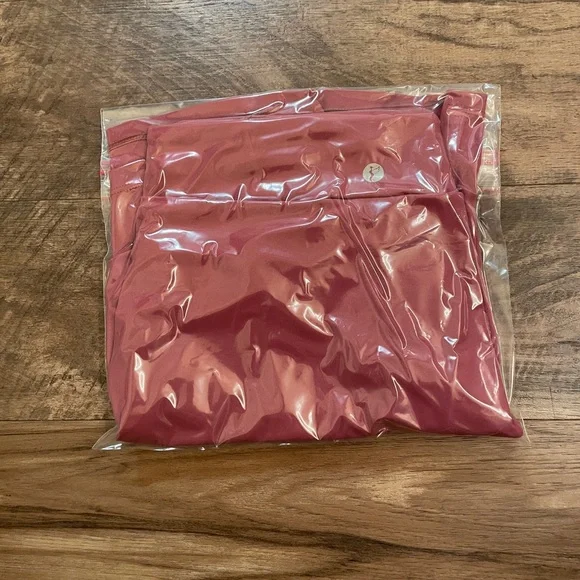 NEW! Marika Women's Burnt Red Athletic Skirt Skort Workout Yoga Active Size Med - Picture 8 of 9